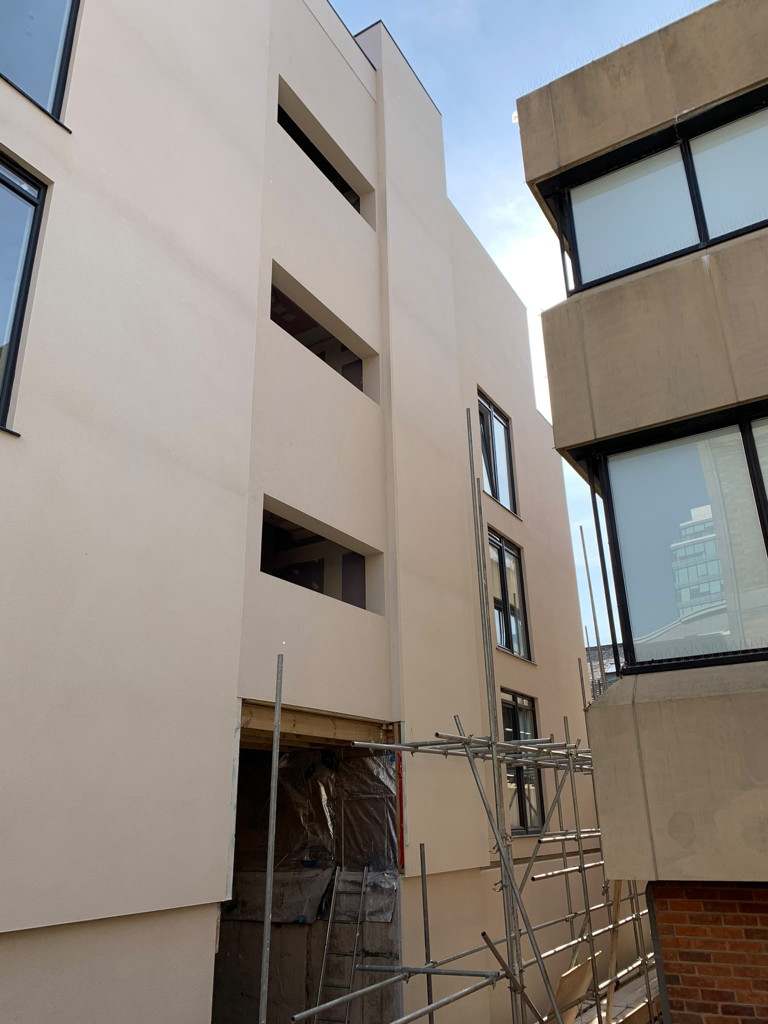 Brick & render · multi-unit